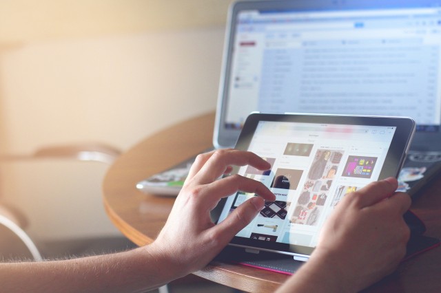 Pros and Cons of Magento 2